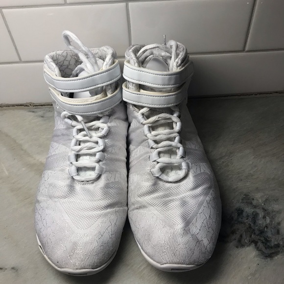 nfinity cheer high tops